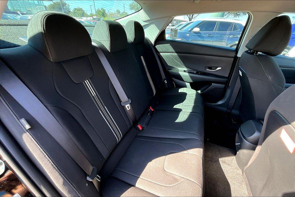 new 2025 Hyundai ELANTRA HEV car, priced at $20,519