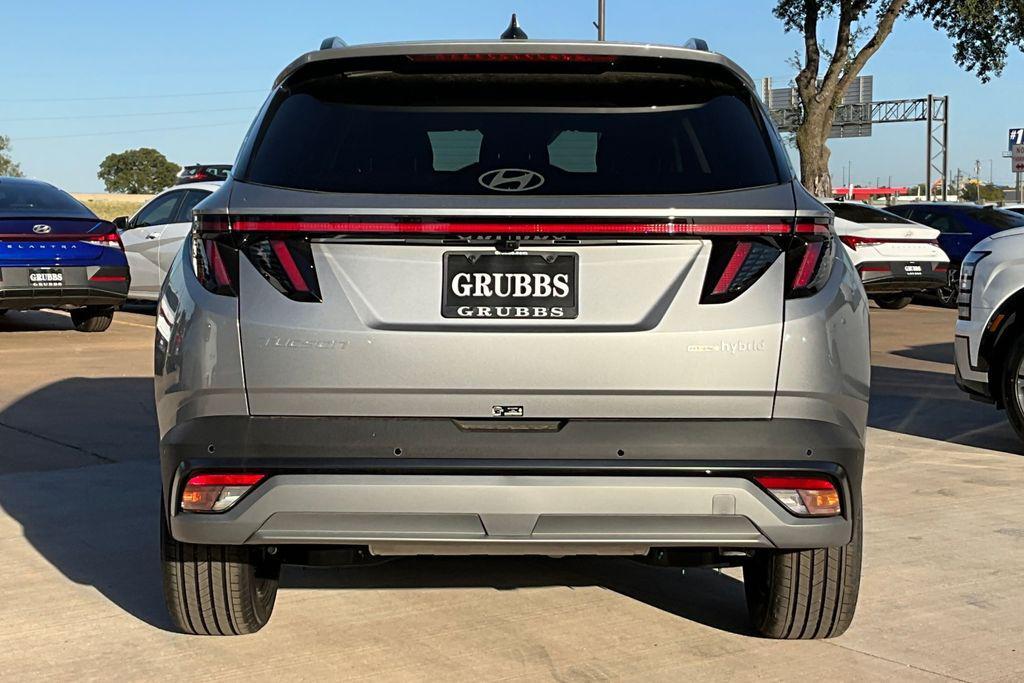 new 2025 Hyundai TUCSON Hybrid car, priced at $37,955