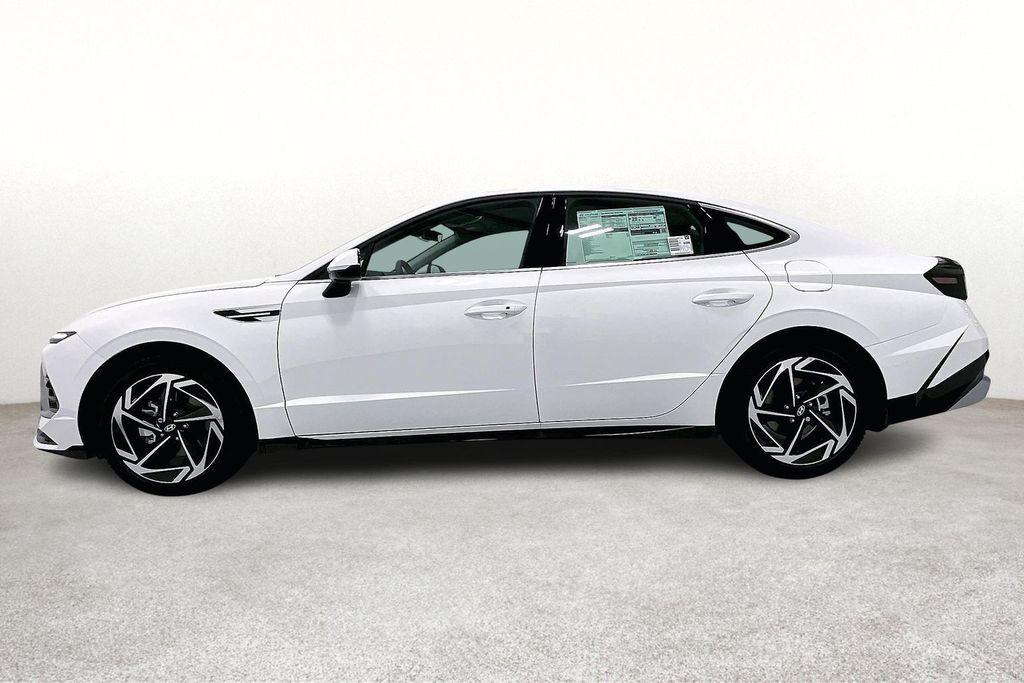 new 2026 Hyundai Sonata car, priced at $30,375