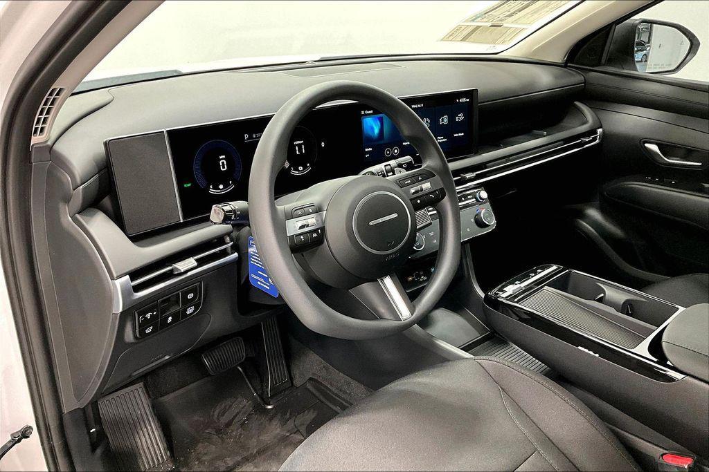 new 2026 Hyundai TUCSON Hybrid car, priced at $35,105