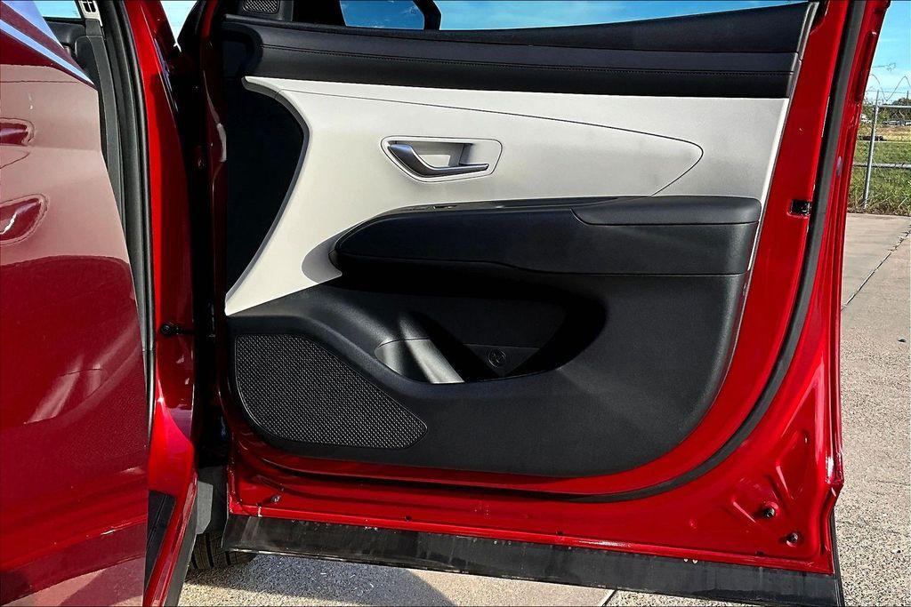 new 2026 Hyundai Tucson car, priced at $31,644
