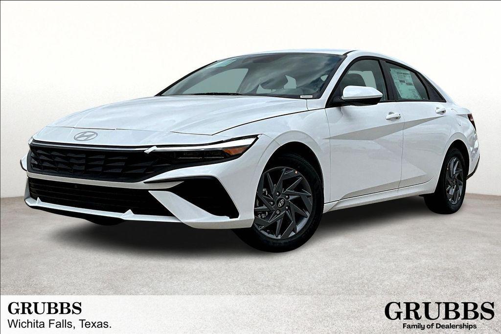 new 2025 Hyundai ELANTRA HEV car, priced at $26,221