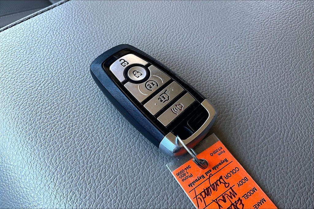 used 2021 Ford Expedition Max car, priced at $27,000