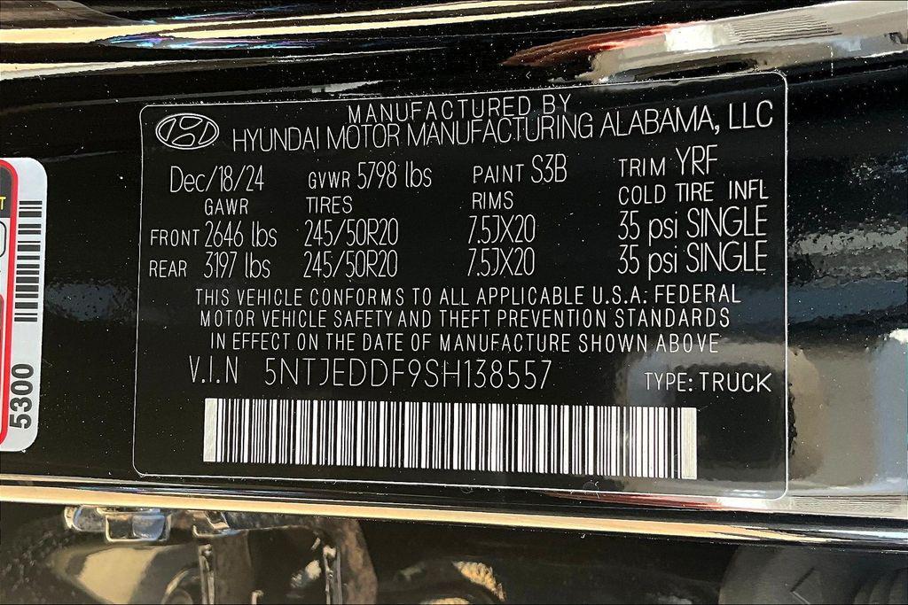 new 2025 Hyundai SANTA CRUZ car, priced at $40,615