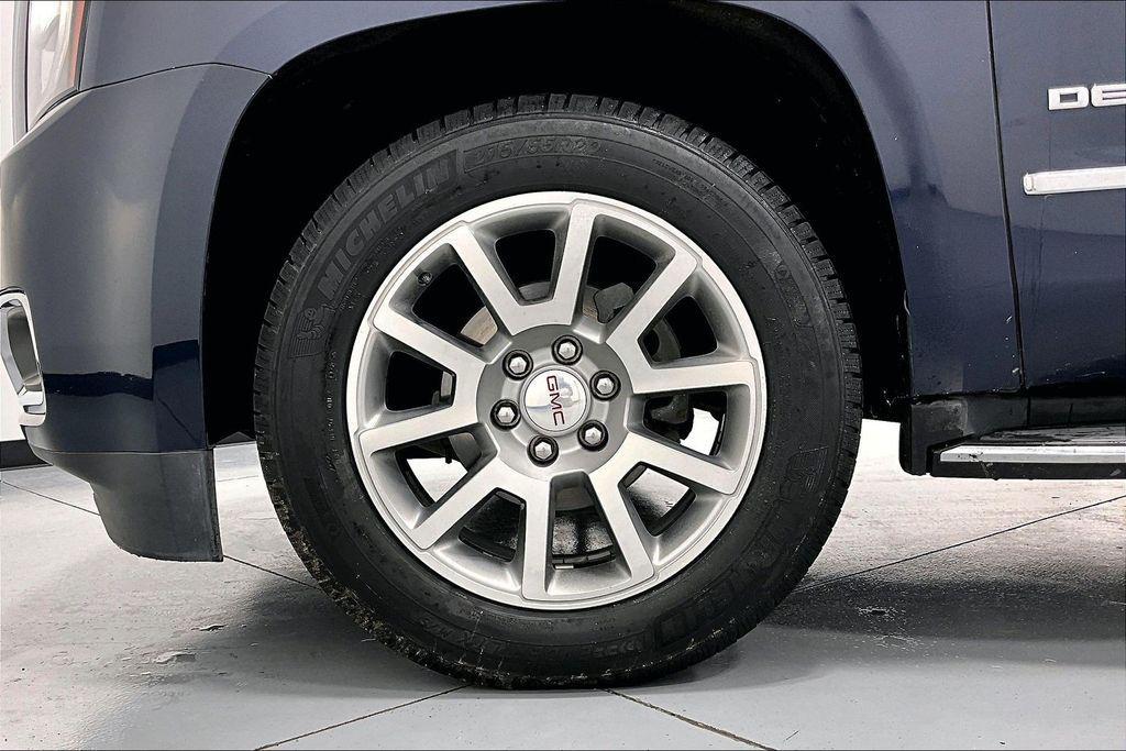 used 2019 GMC Yukon car, priced at $29,990