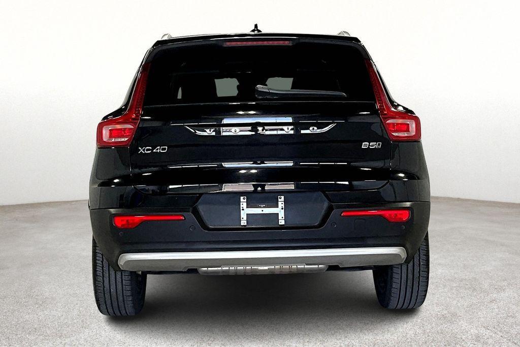 used 2024 Volvo XC40 car, priced at $28,000