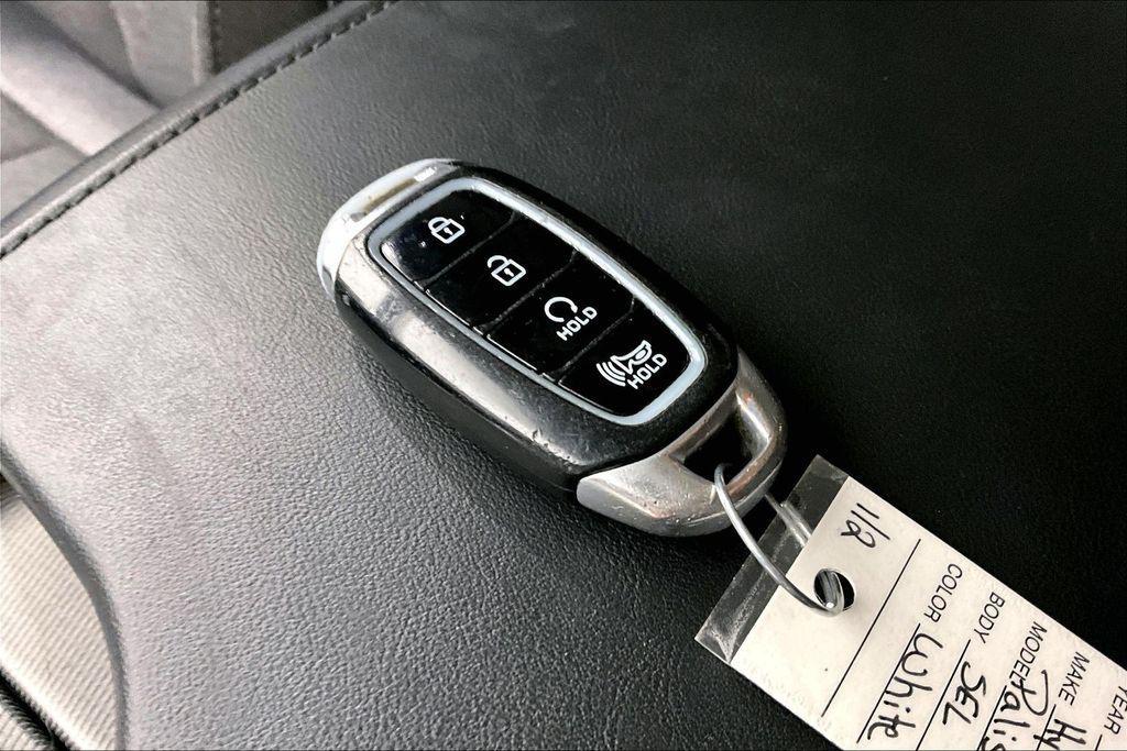 used 2022 Hyundai Palisade car, priced at $27,000