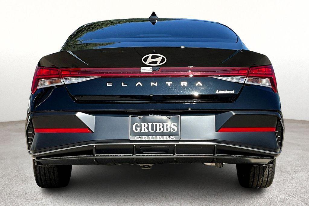 new 2025 Hyundai Elantra car, priced at $26,880