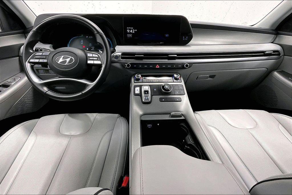 used 2025 Hyundai Palisade car, priced at $34,500