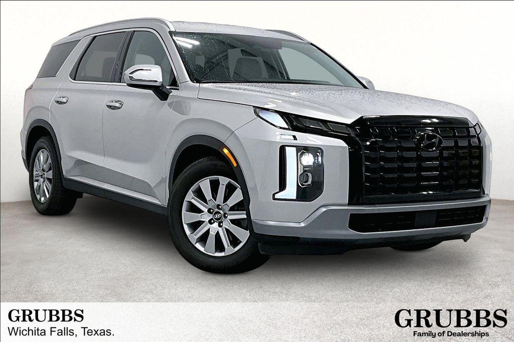 used 2025 Hyundai Palisade car, priced at $34,500