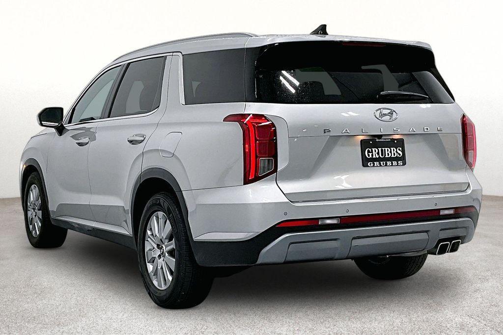 used 2025 Hyundai Palisade car, priced at $34,500