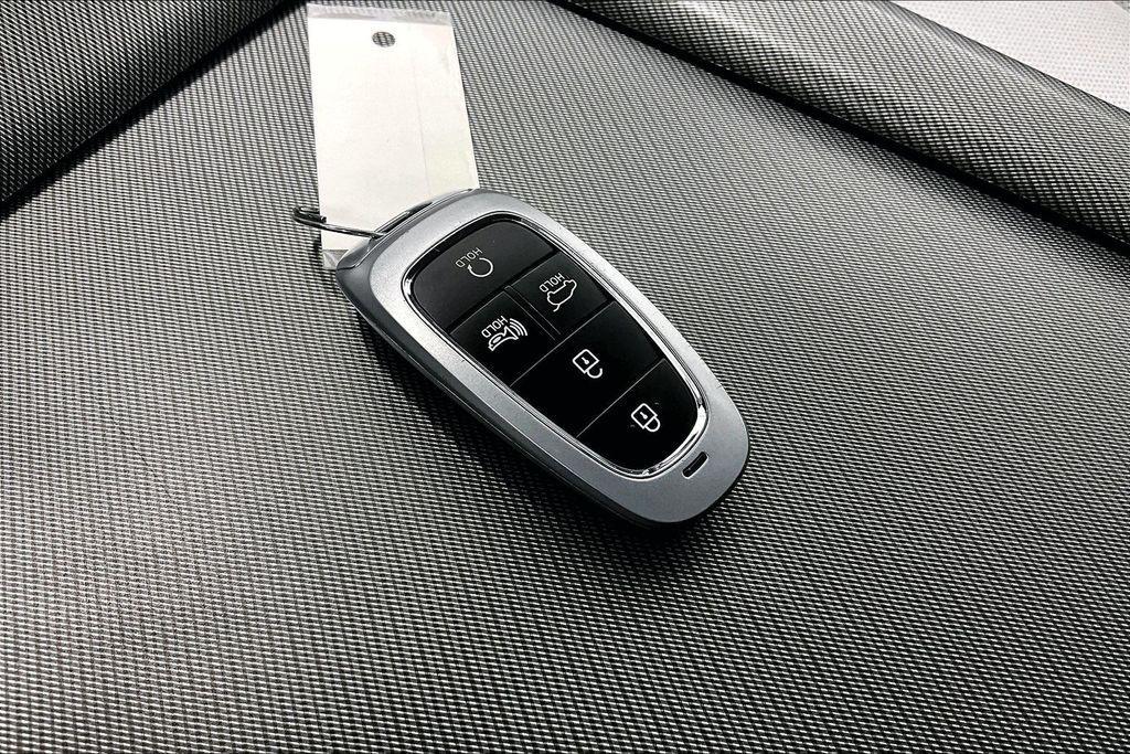 used 2025 Hyundai Palisade car, priced at $34,500