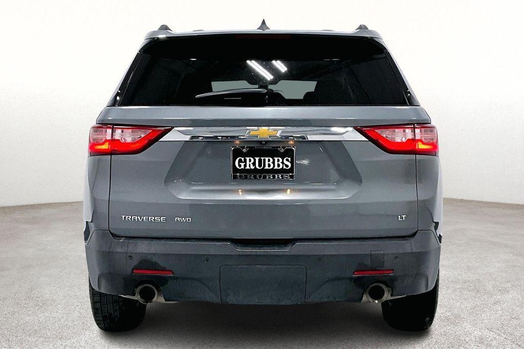 used 2021 Chevrolet Traverse car, priced at $19,900
