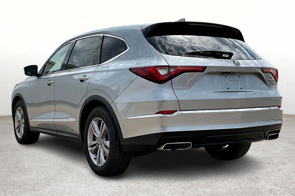 used 2023 Acura MDX car, priced at $32,000