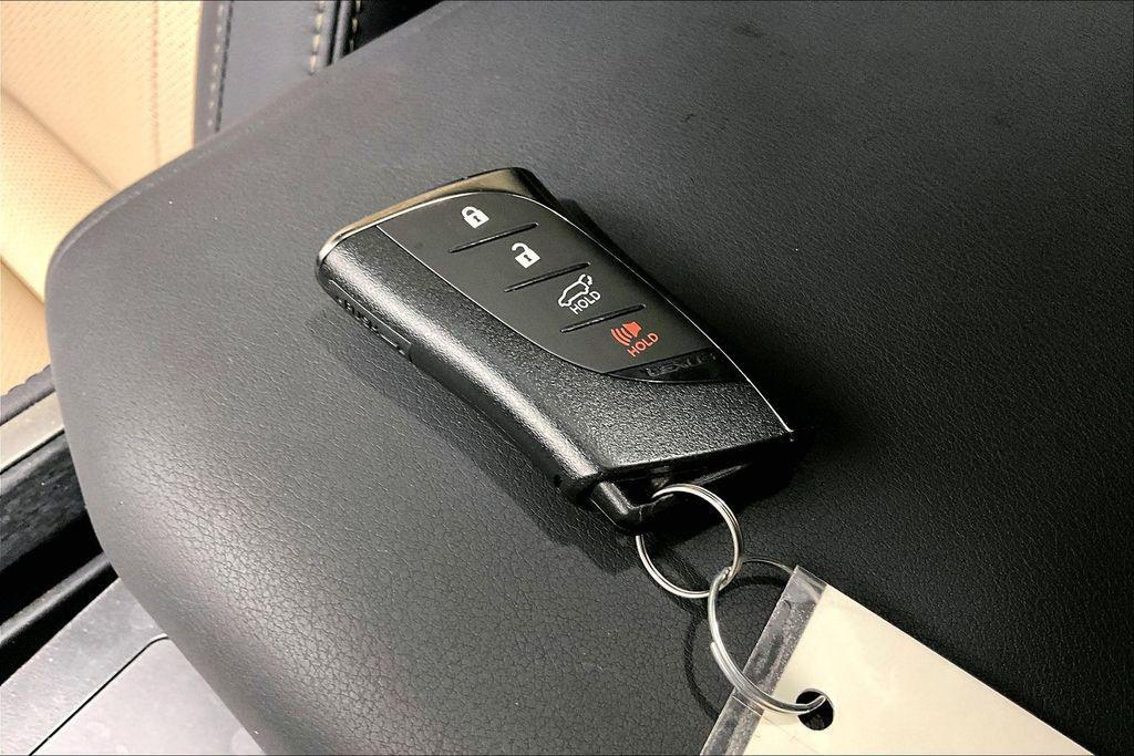 used 2025 Lexus GX 550 car, priced at $90,000