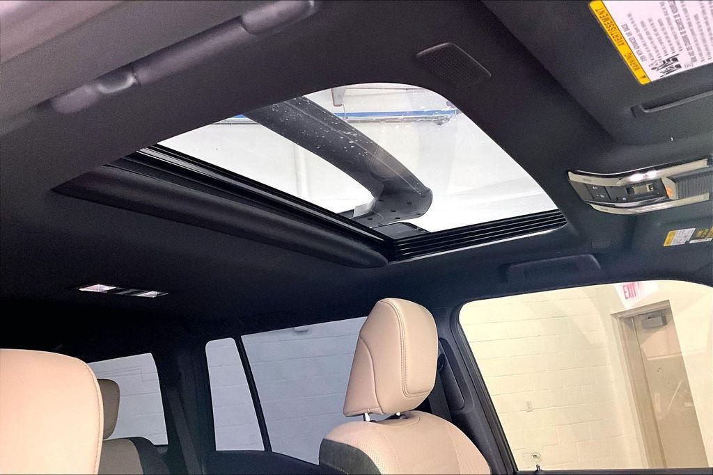 used 2025 Lexus GX 550 car, priced at $90,000