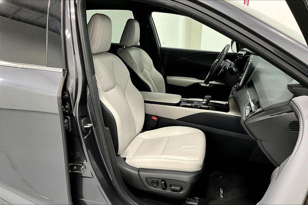 used 2024 Lexus RX 350 car, priced at $52,000