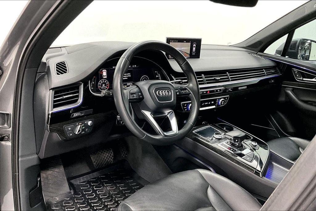 used 2018 Audi Q7 car, priced at $15,000
