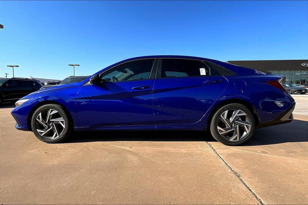new 2025 Hyundai Elantra car, priced at $20,570