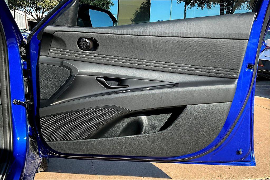 new 2025 Hyundai Elantra car, priced at $20,570
