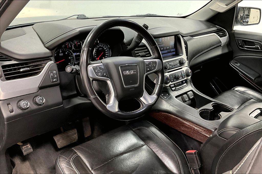 used 2020 GMC Yukon car, priced at $22,000