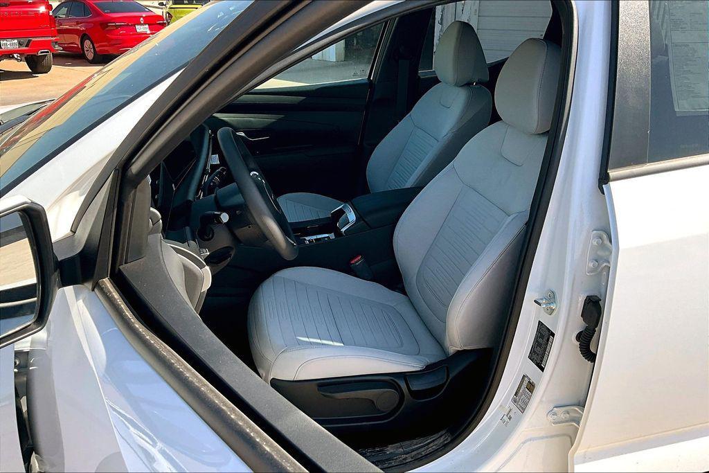 new 2025 Hyundai SANTA CRUZ car, priced at $27,505