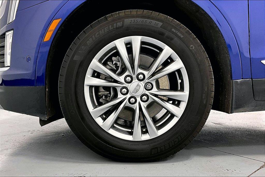 used 2023 Cadillac XT5 car, priced at $33,000