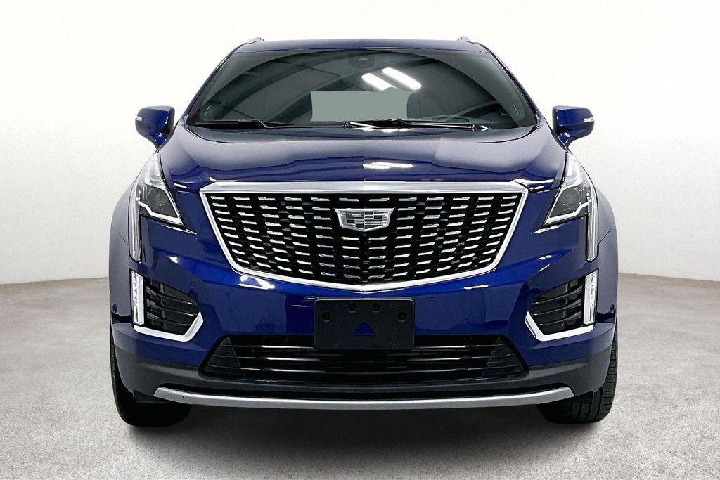 used 2023 Cadillac XT5 car, priced at $33,000