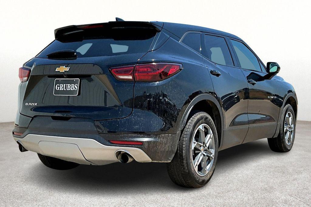 used 2023 Chevrolet Blazer car, priced at $21,000