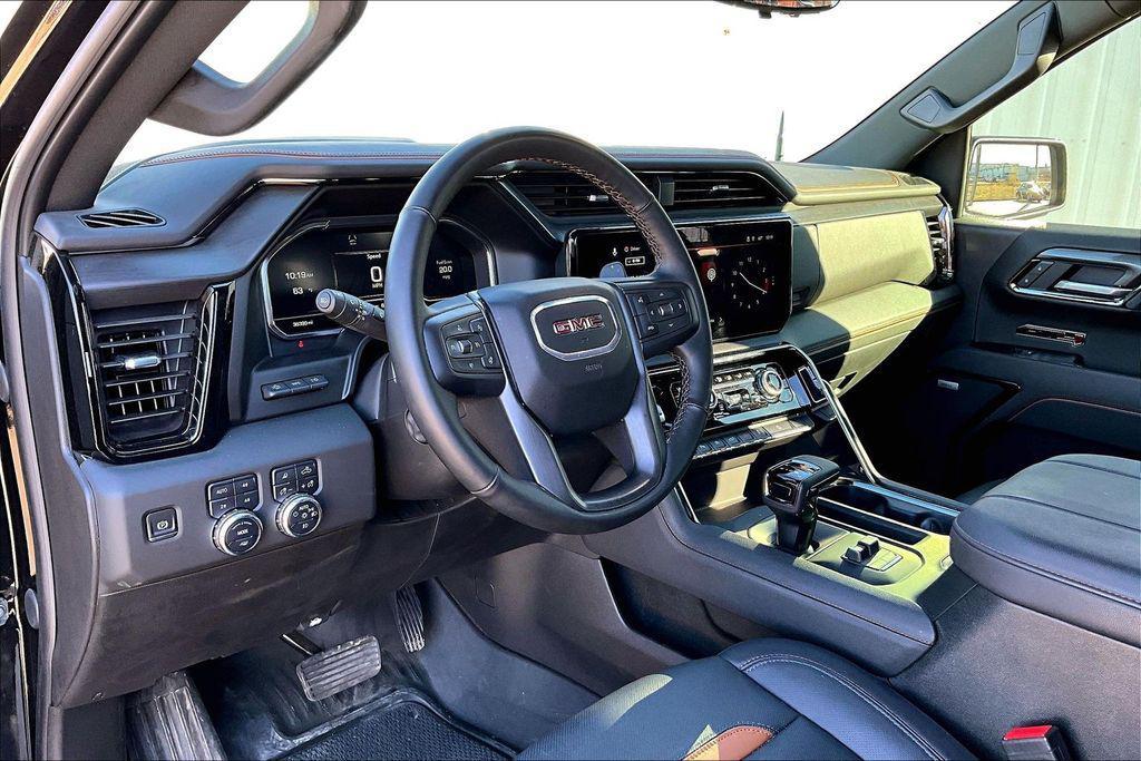 used 2025 GMC Sierra 1500 car, priced at $58,000
