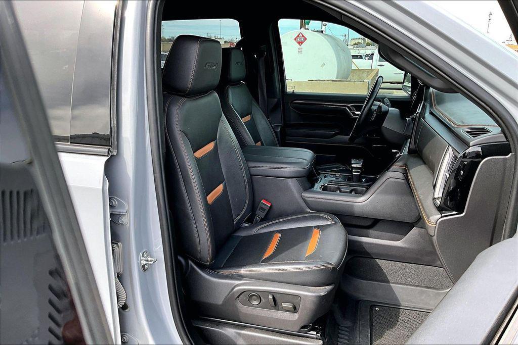 used 2024 GMC Sierra 1500 car, priced at $50,000
