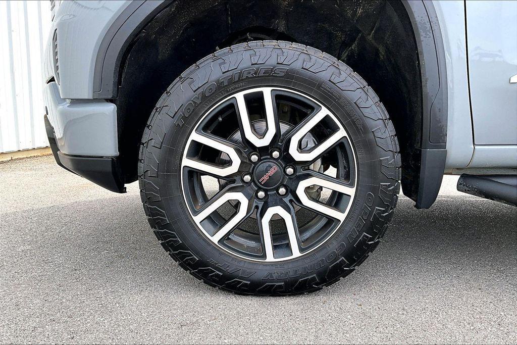 used 2024 GMC Sierra 1500 car, priced at $50,000