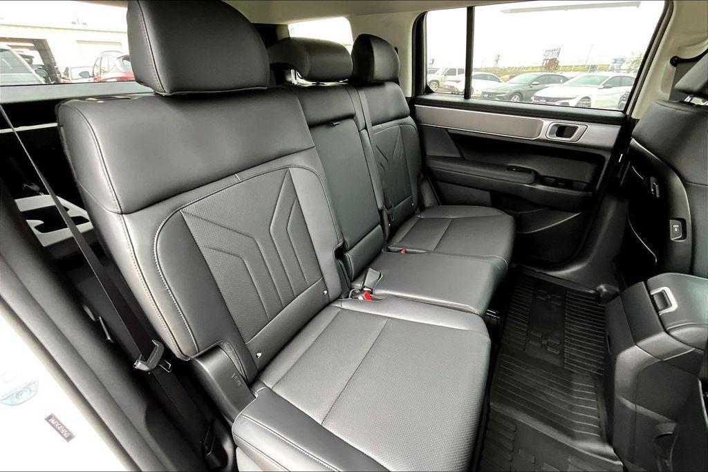 new 2026 Hyundai Santa Fe car, priced at $40,405