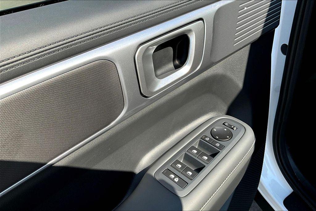 new 2026 Hyundai Santa Fe car, priced at $40,835