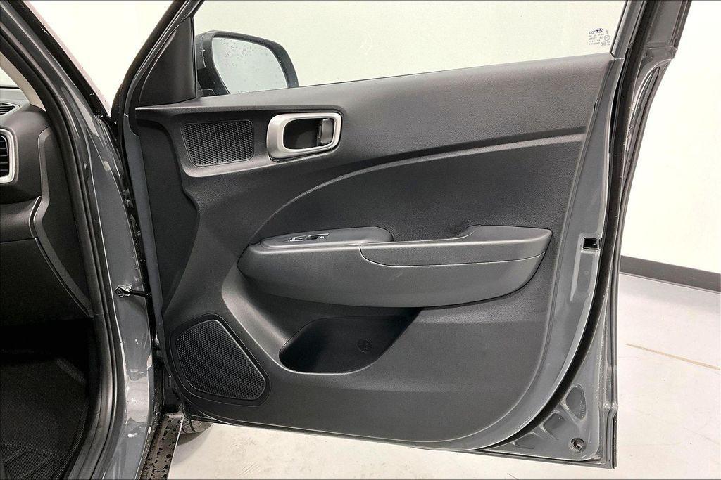 new 2026 Hyundai Venue car, priced at $22,423