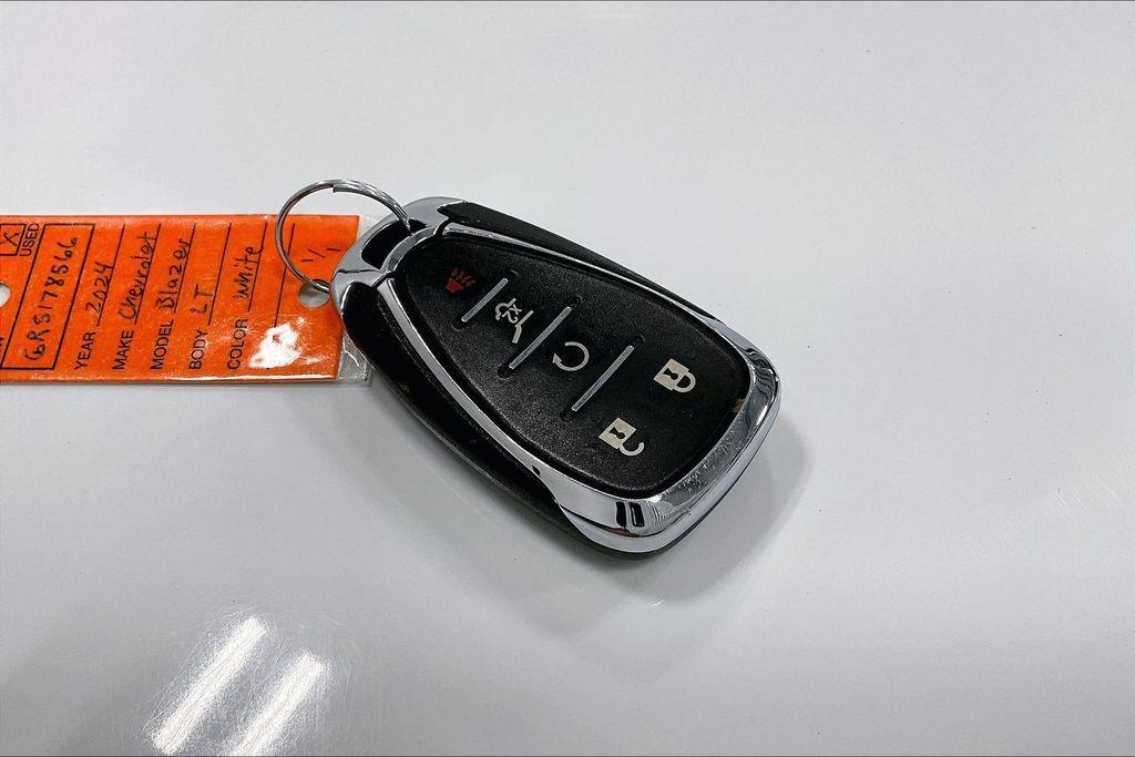 used 2024 Chevrolet Blazer car, priced at $28,900