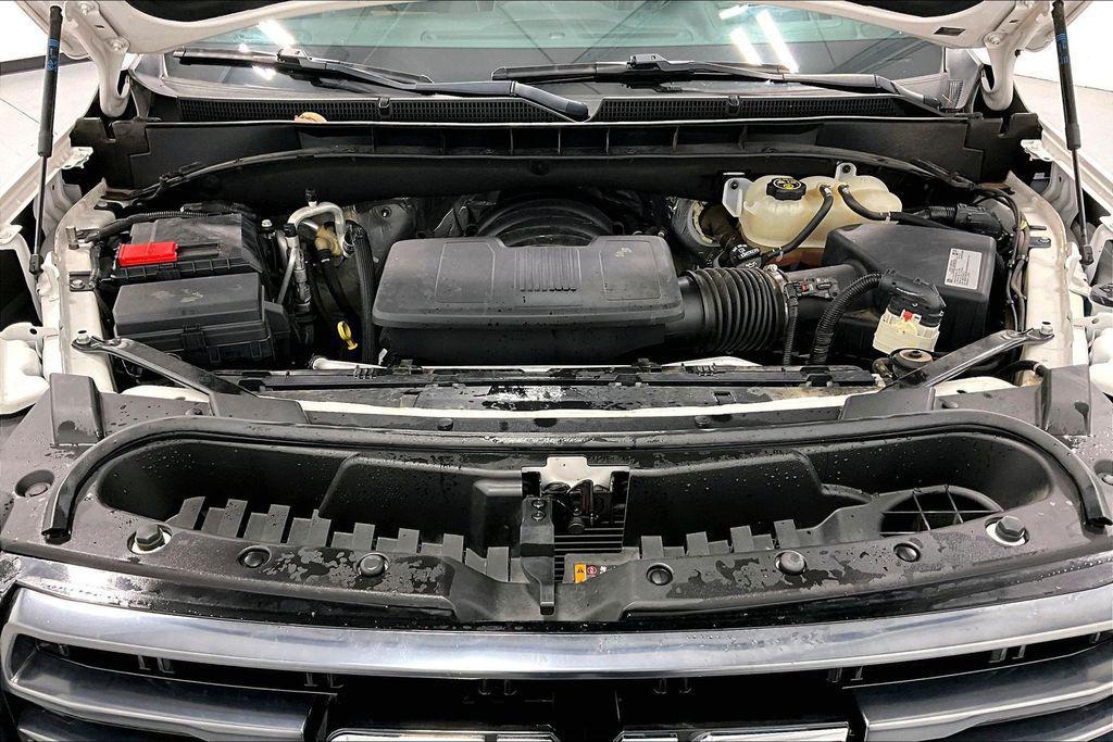 used 2021 GMC Yukon XL car, priced at $52,000