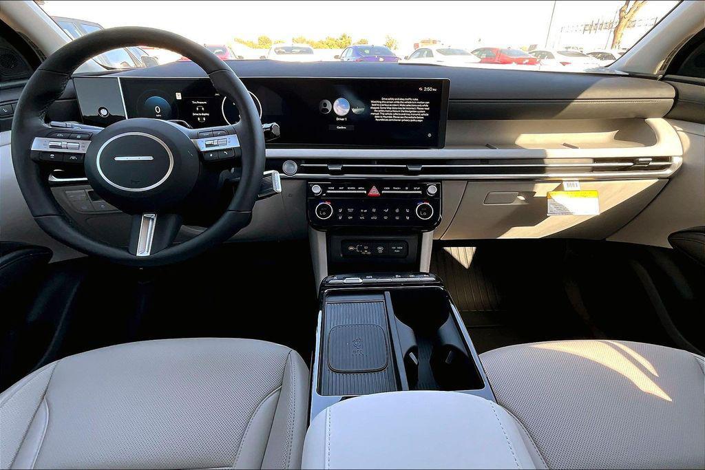 new 2025 Hyundai TUCSON Hybrid car, priced at $38,330