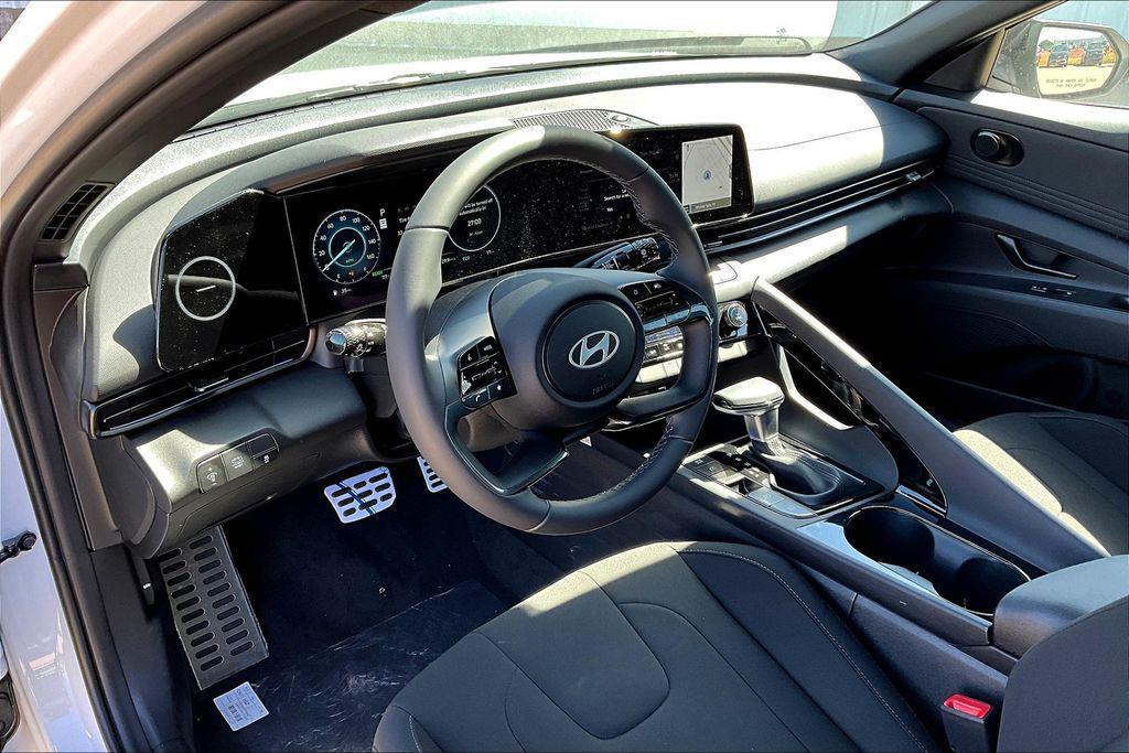 new 2025 Hyundai ELANTRA HEV car, priced at $23,021