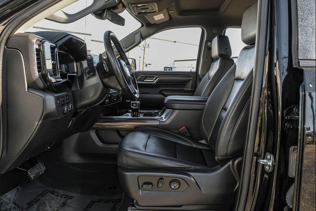 used 2023 Chevrolet Silverado 1500 car, priced at $39,995