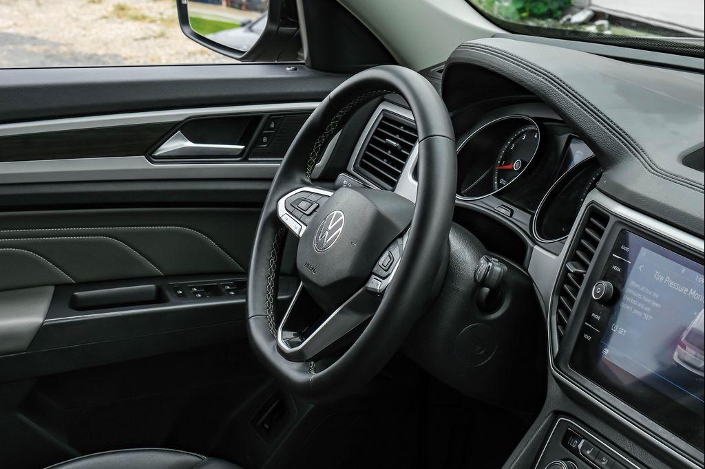 used 2021 Volkswagen Atlas car, priced at $24,990