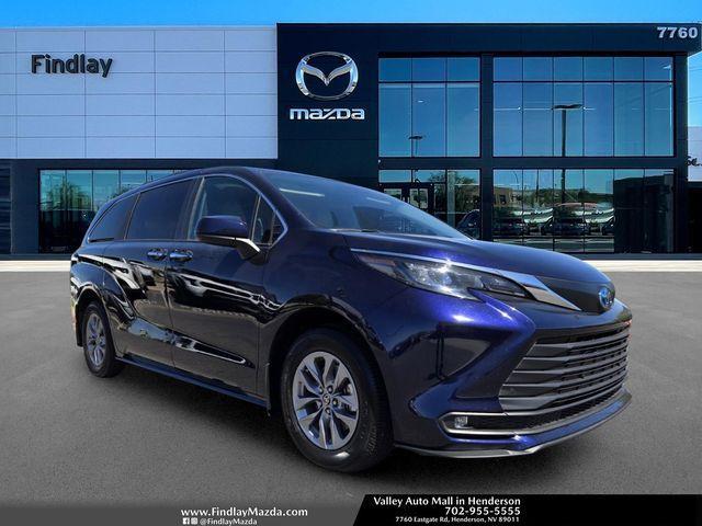 used 2025 Toyota Sienna car, priced at $45,494