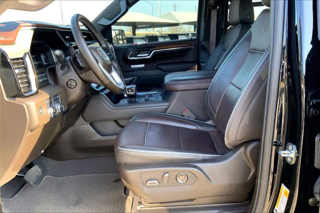 used 2024 GMC Sierra 1500 car, priced at $58,231