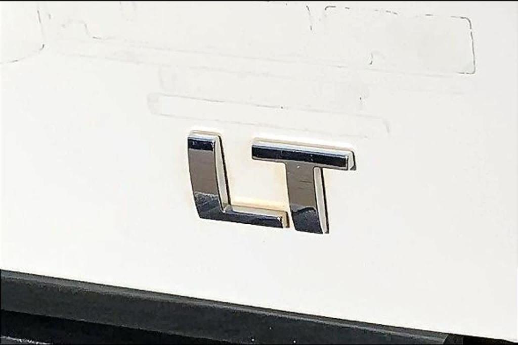 used 2018 Chevrolet Silverado 1500 car, priced at $17,899