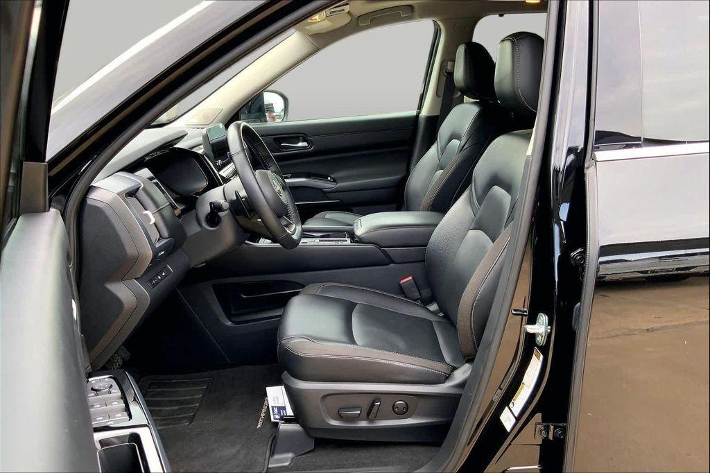 used 2023 Nissan Pathfinder car, priced at $32,697