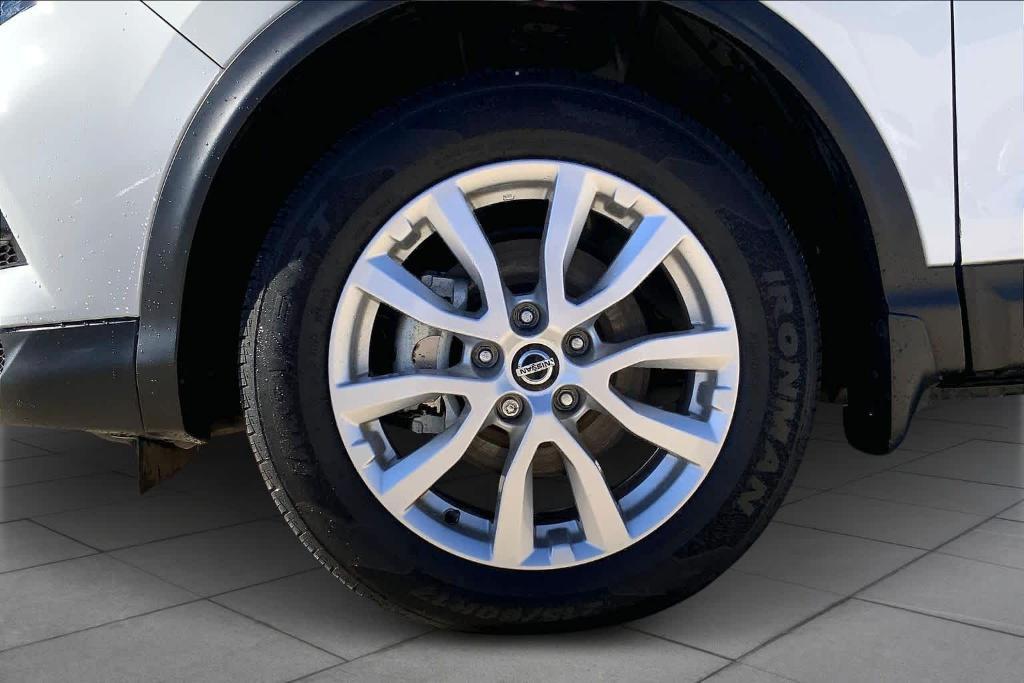 used 2022 Nissan Rogue Sport car, priced at $17,745