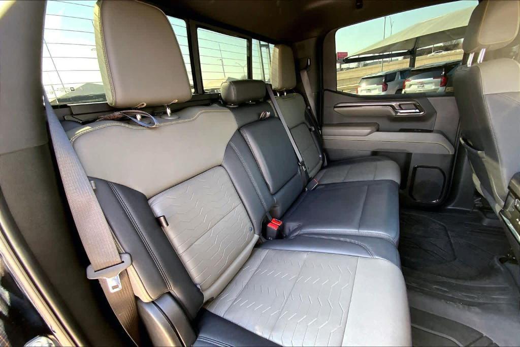 used 2024 Chevrolet Silverado 1500 car, priced at $50,976