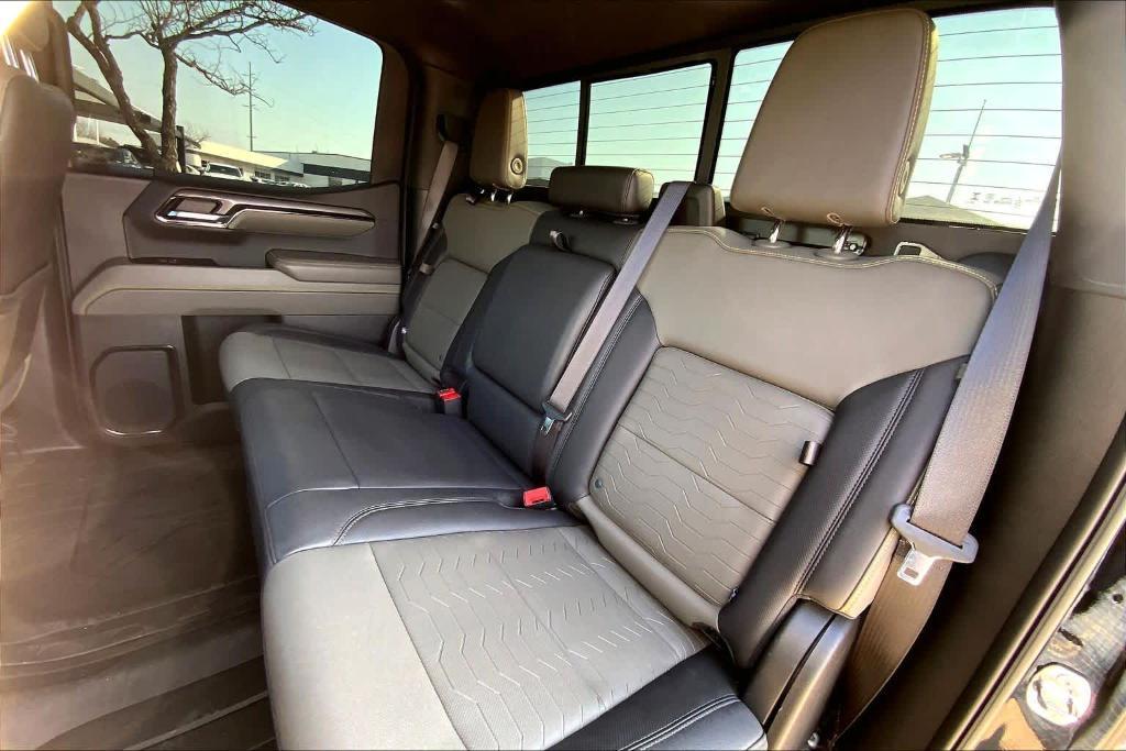 used 2024 Chevrolet Silverado 1500 car, priced at $50,976