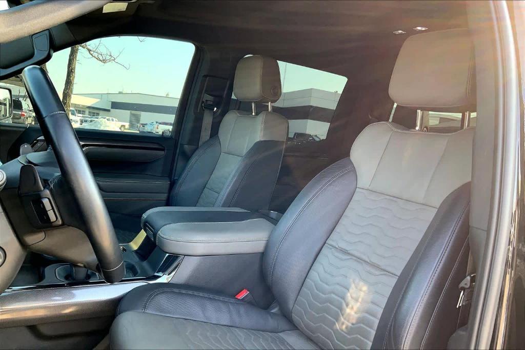 used 2024 Chevrolet Silverado 1500 car, priced at $50,976