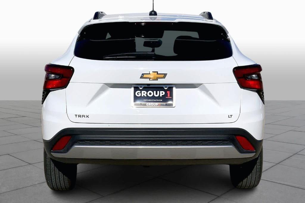 used 2025 Chevrolet Trax car, priced at $20,786